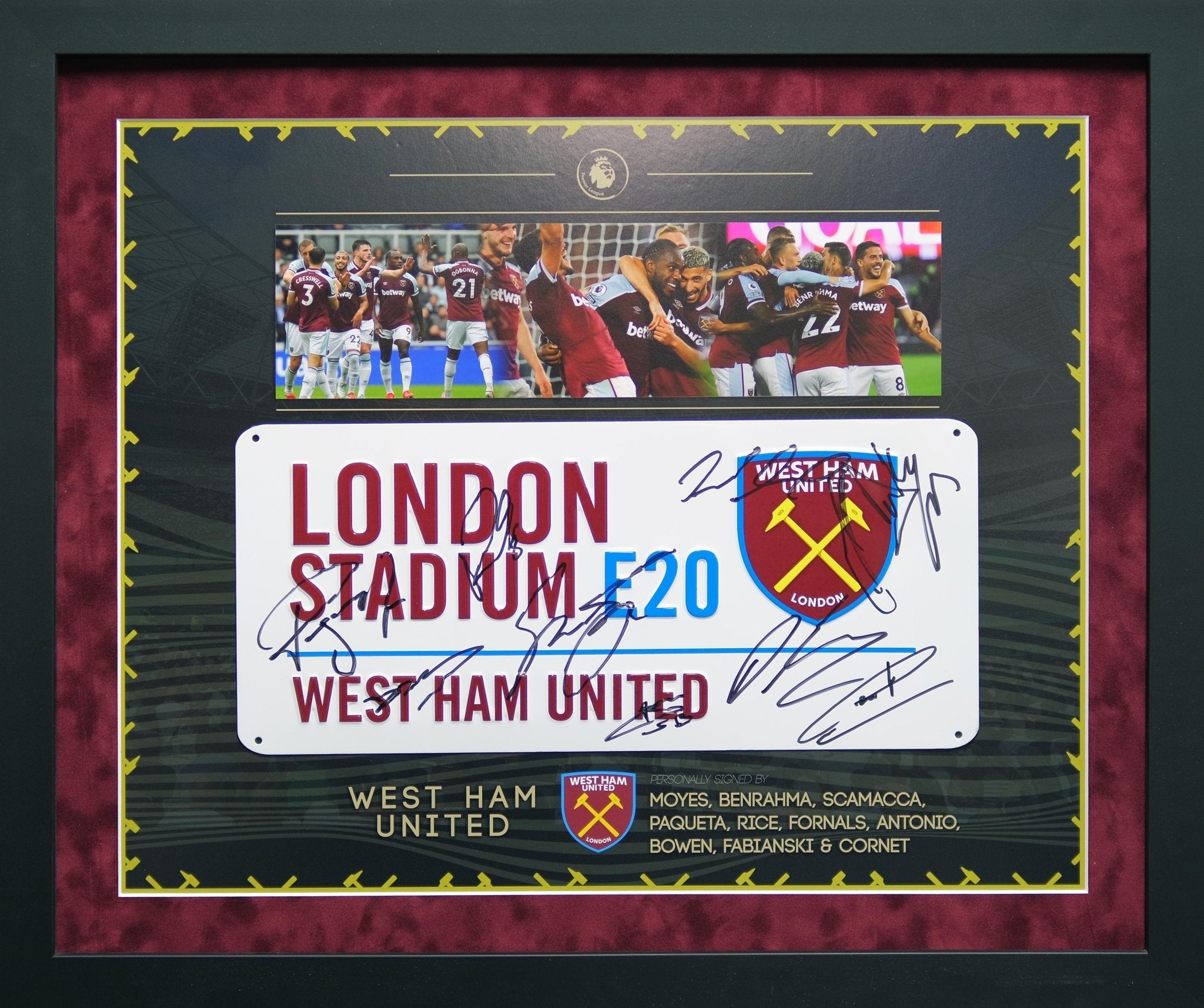 West Ham Squad Signed Road Sign - Memorabilia Framers Shop